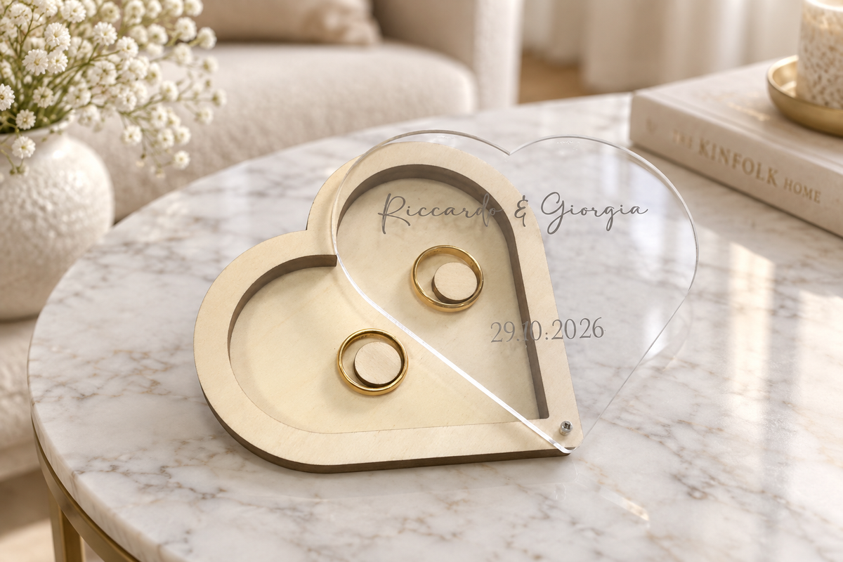 Portafedi Cuore Personalizzato in Legno e Plexiglass – Nomi e Data Matrimonio